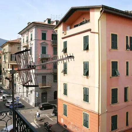 Casa Brin